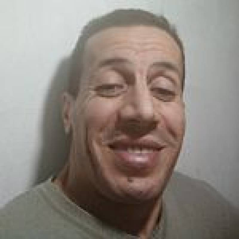 Hakim., 47, stanbul