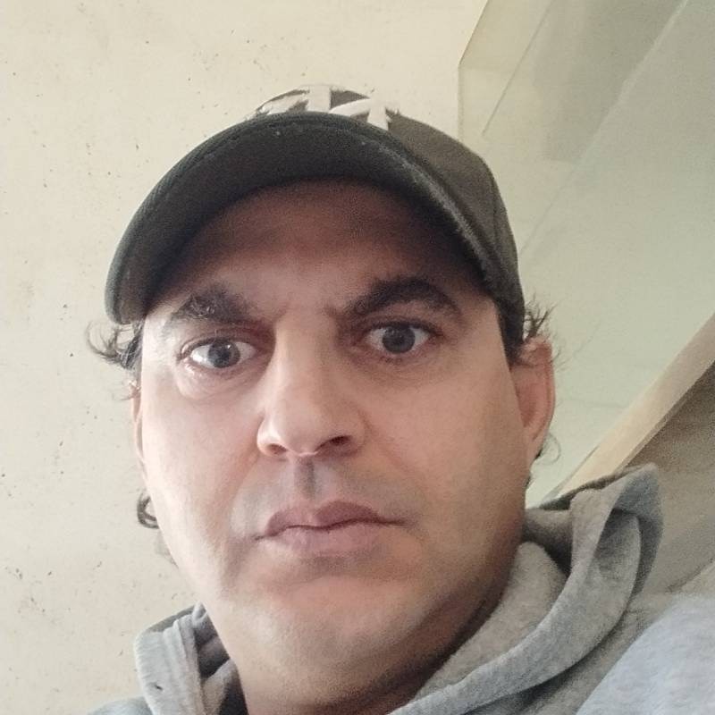 Elmekki, 48, Pakistan
