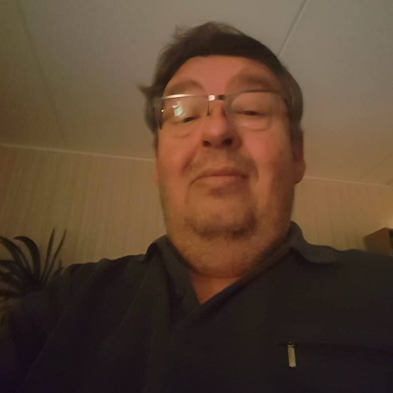 Petri, 63, Banskhali