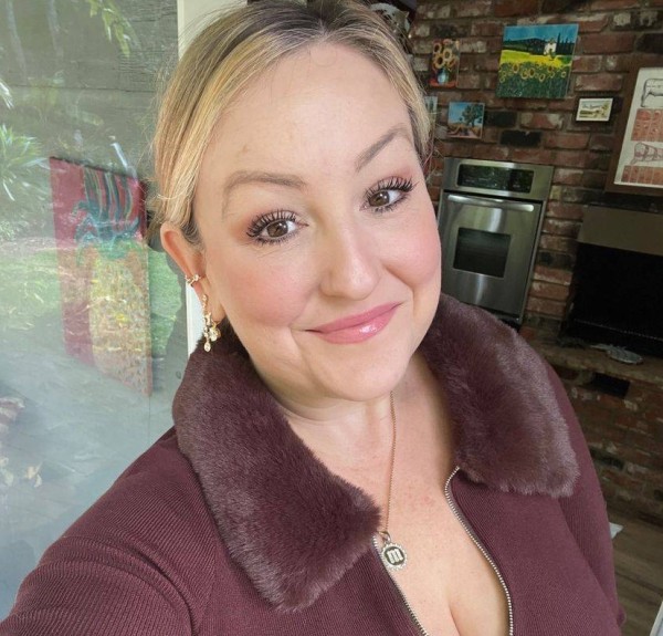 frieda09, 42, UK