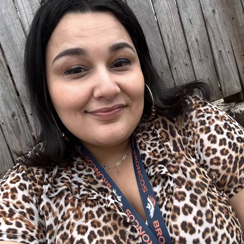 Lorissmith, 40, USA