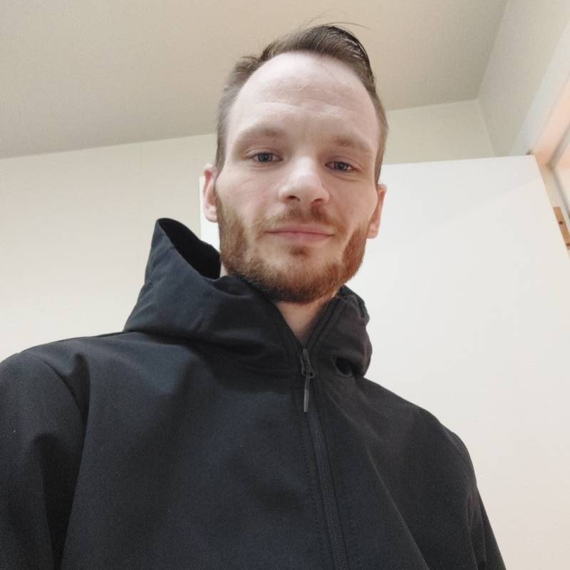 Zoltan, 31, Morocco