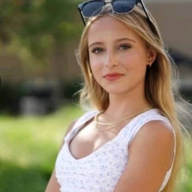 Caliee, 27, Oradea