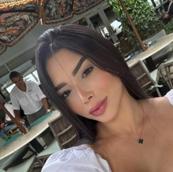Mia Lavender, 33, Mymensingh