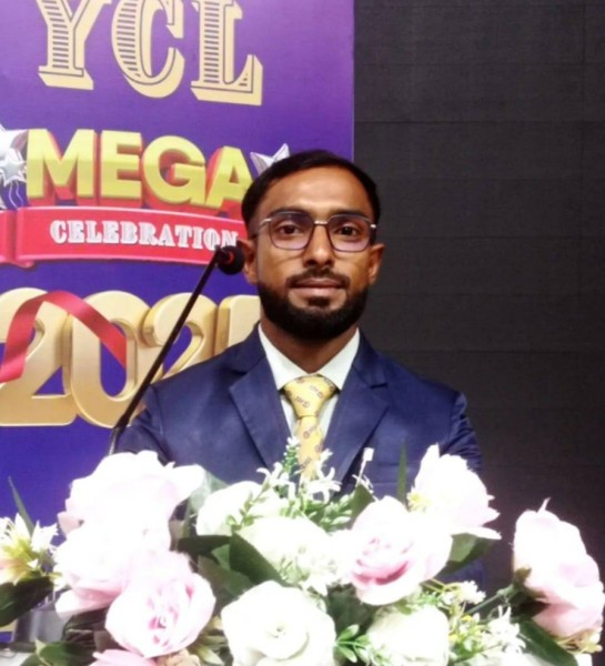Nurul Kader, 30, Pabna dhaka bangladesh