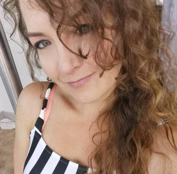 Chantal Deschamps, 41, Frankfurt