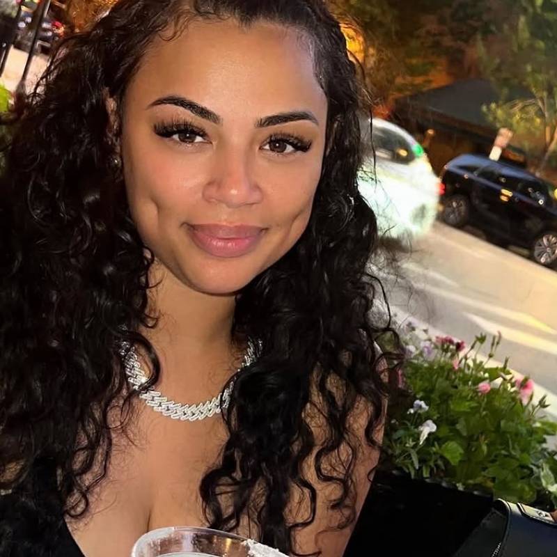 Jessica, 40, Any