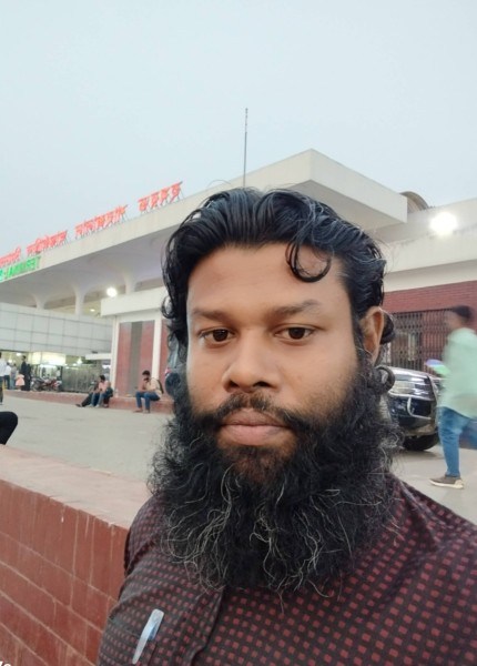 Md Ashraf, 35, Chittagong