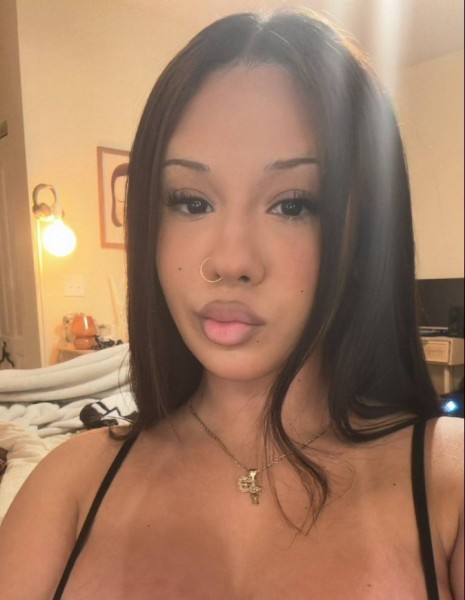 Lynn Jessica, 34, Spain