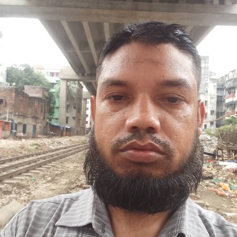Robiul, 26, Venice