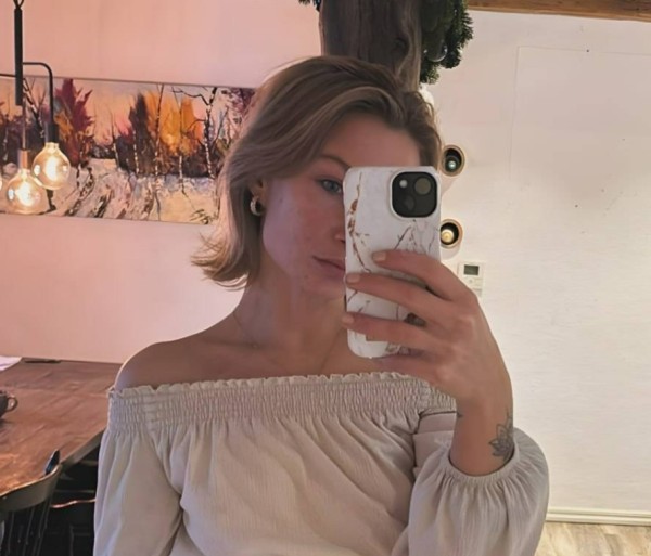 Silvia, 40, Medford