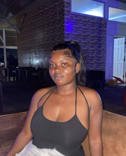 Sandy, 40, Spain