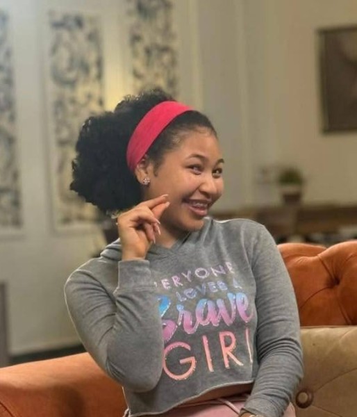 mary joshua, 22, Sharja