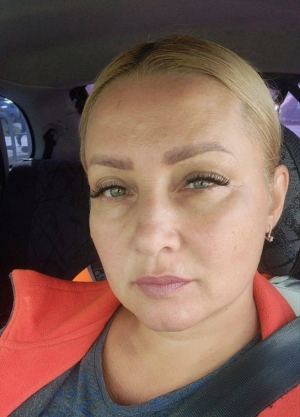 Elizabeth, 42, Shikrapur