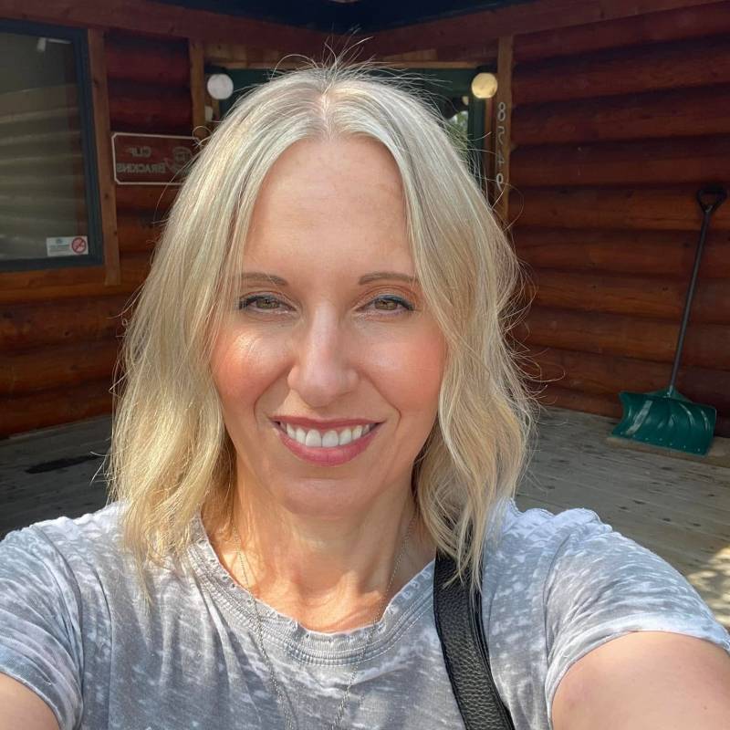 Katia, 26, London UK