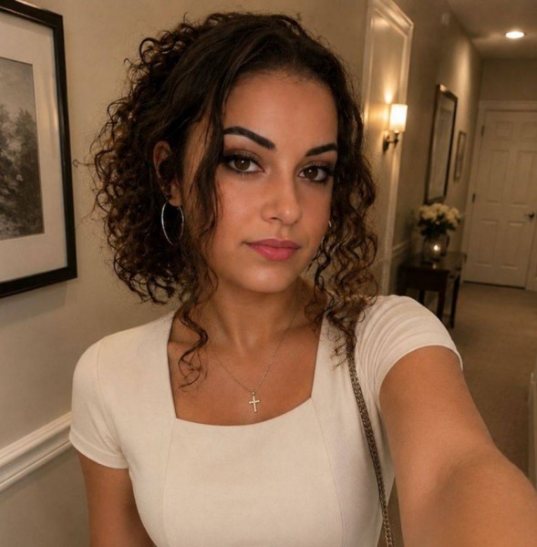 ivy, 34, Douala
