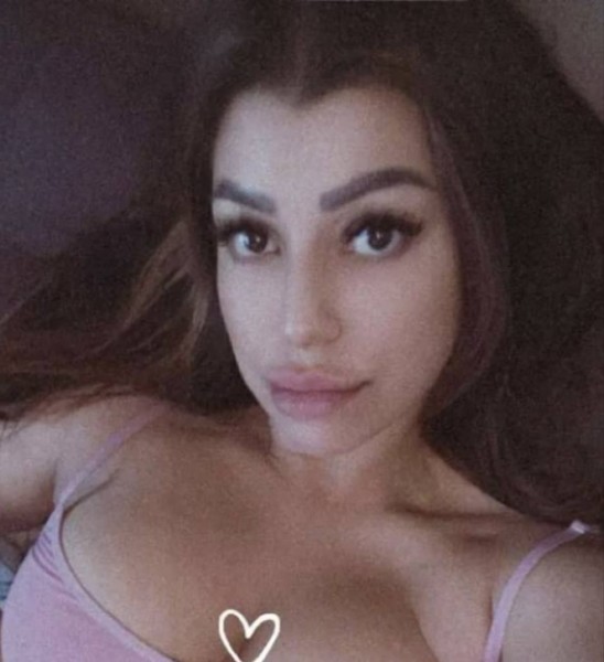 delphina, 42, iowa