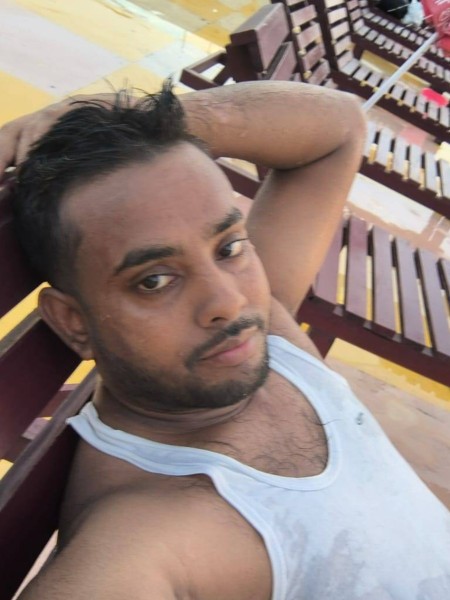 Md Rezaul islam, 30, United kingdom