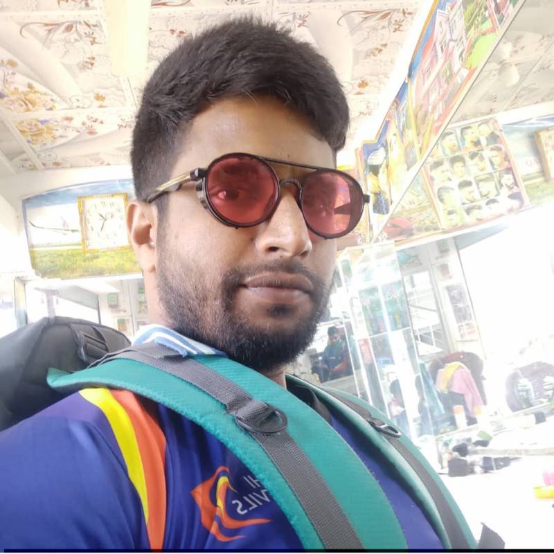 zakie, 35, kabul