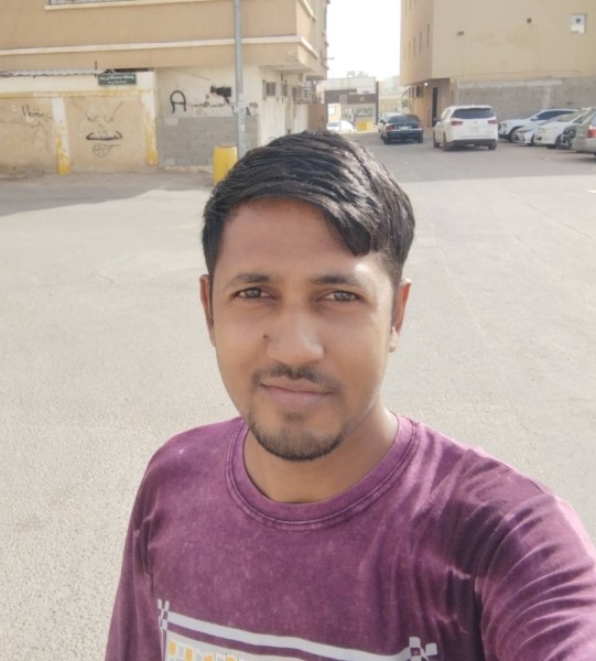 Kamrul, 32, U A E
