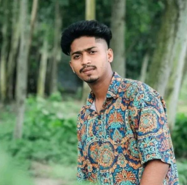 RK Rakib, 24, stanbul