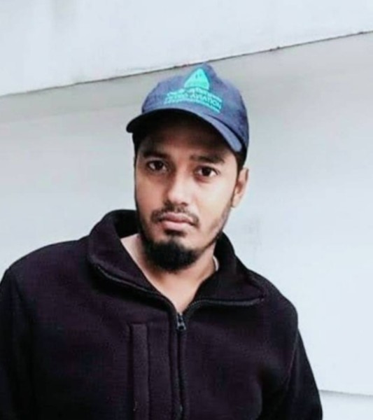 Hossain, 20, nogha