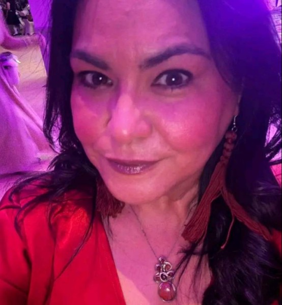 Elina, 53, carlifonia