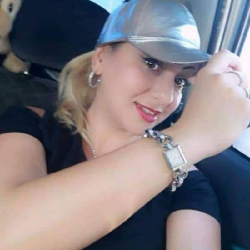 Kelsey, 29, Pakistan