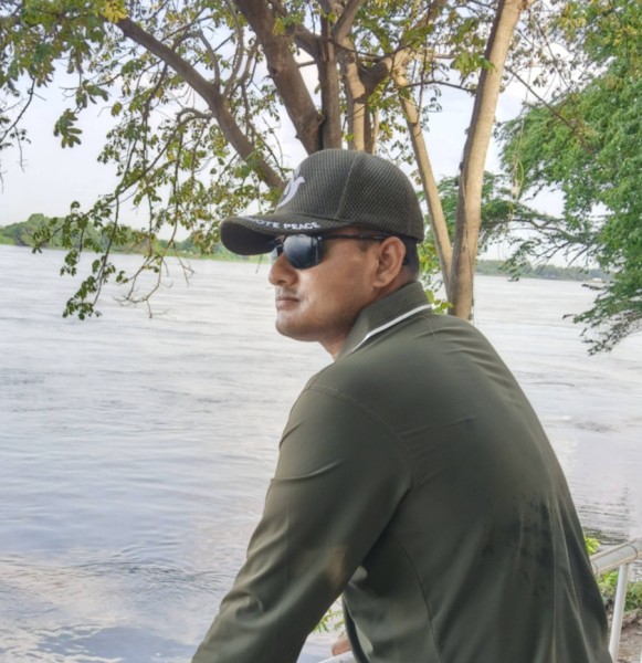 Arafat, 29, USA los angels