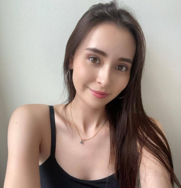 Luna, 36, Illinois