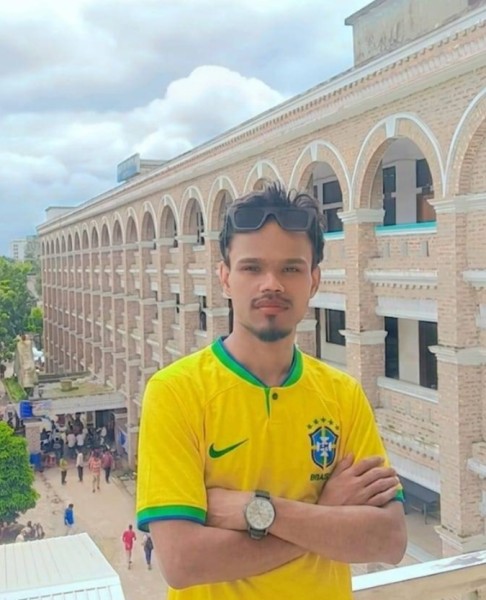 mohammad uzzal islam, 21, Now live in Qatar Doha