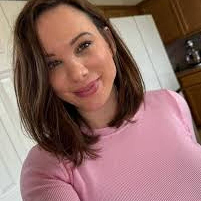 https://arabic.fivedate.com dating lorecasmitt in كندا
