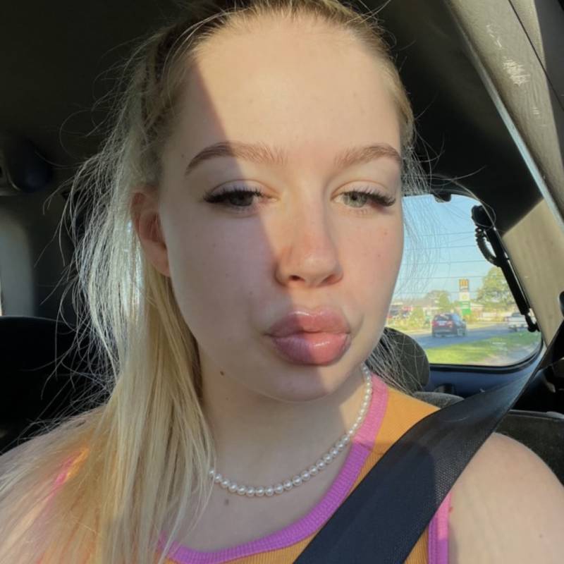 https://arabic.fivedate.com dating Becky in الولايات المتحدة